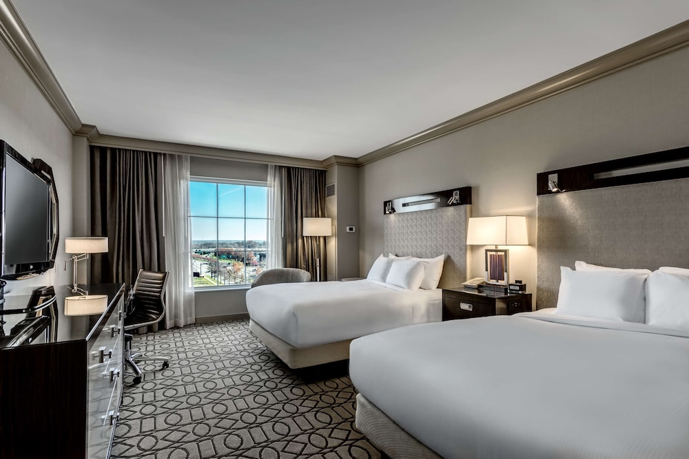 Hilton Columbus at Easton - photo 11