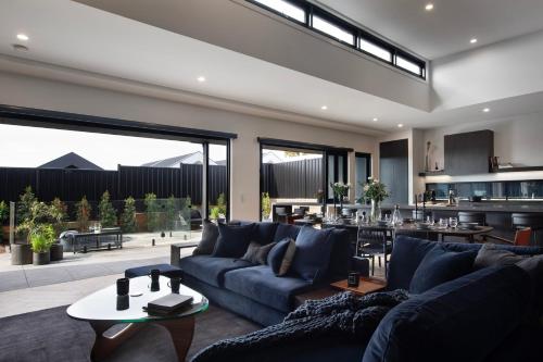 Chalet Noir sleek design with heated plunge pool — 5-Star Luxury Hotel in Daylesford, Australia