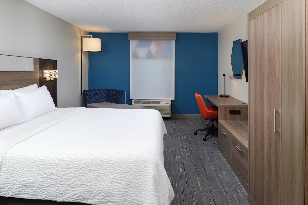 Holiday Inn Express Hotel and Suites Marysville by IHG - photo 15