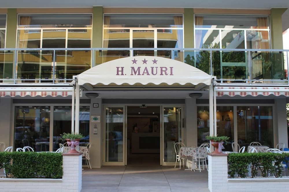 Hotel Mauri - last minute hotel in Rimini