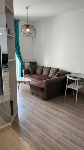 Apartment with pool in Green Diamond
