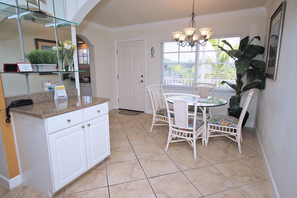 Barefoot Beach Resort 217e - photo 6