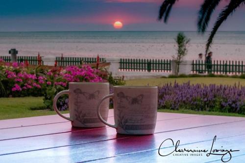 Flamingo Cottage no 12 — 4-Star Luxury Hotel in Walvis Bay, Namibia