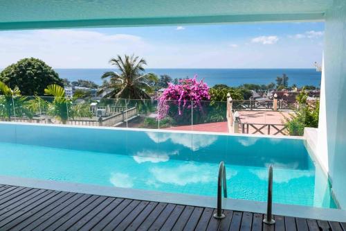 Large Penthouse 3BR with jacuzzi Best for Kids — 4-Star Luxury Hotel in Ban Karon, Thailand