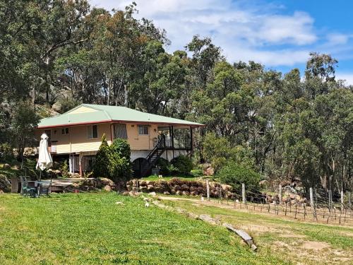 Sancerre Estate — 4-Star Luxury Hotel in Stanthorpe, Australia
