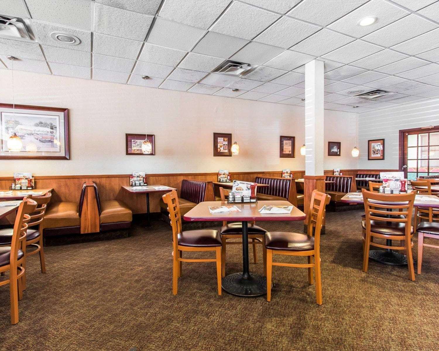 Oyo Hotel Ardmore OK I 35 - photo 12