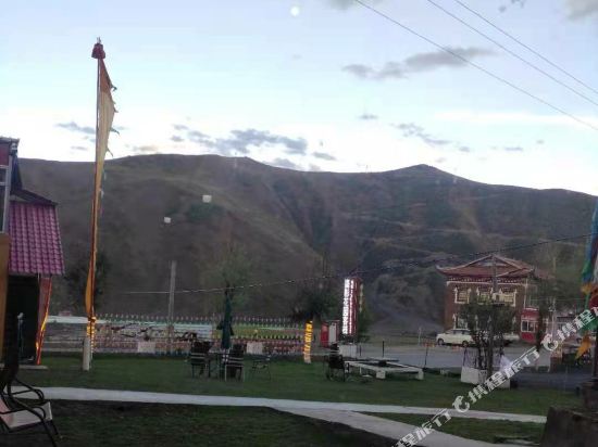 Photography Garden Inn in Kangding, People's Republic of China