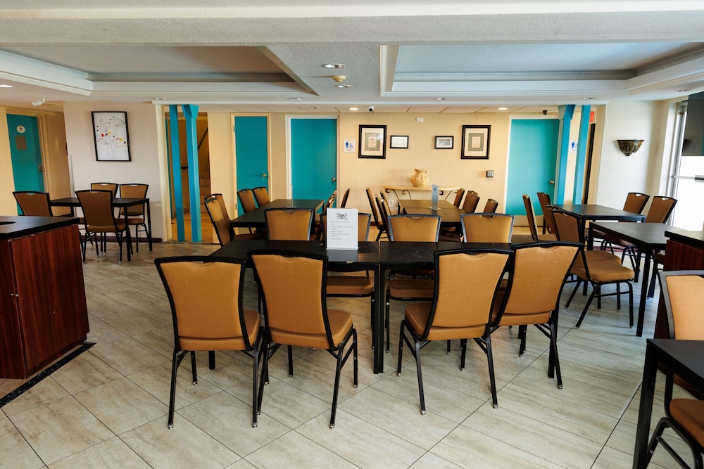Garnet Inn & Suites Orlando - photo 128