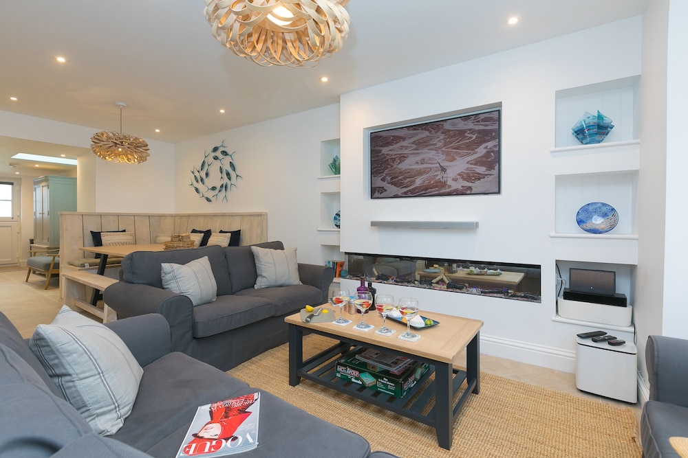 Pebbles - carbon neutral hotel in St Ives