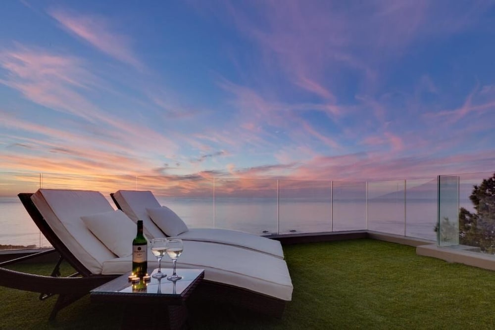 Atlantic Gold — 4-Star Luxury Hotel in Cape Town, South Africa