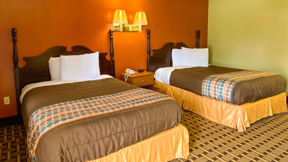 Rama Inn Bells - photo 5