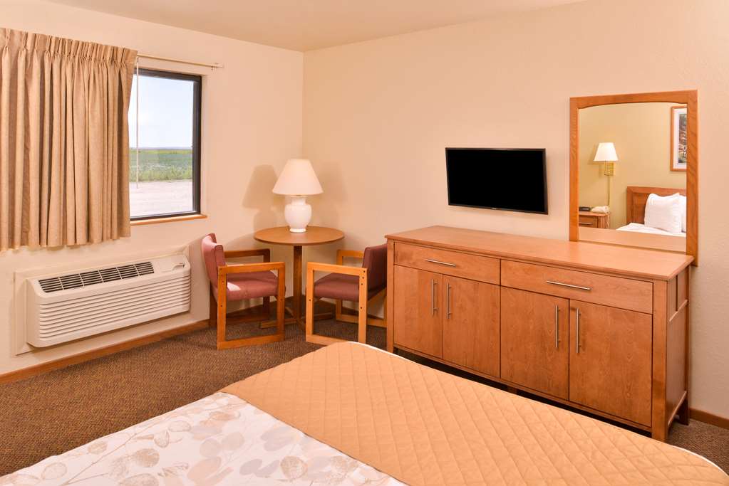 Americas Best Value Inn Missouri Valley - photo 10