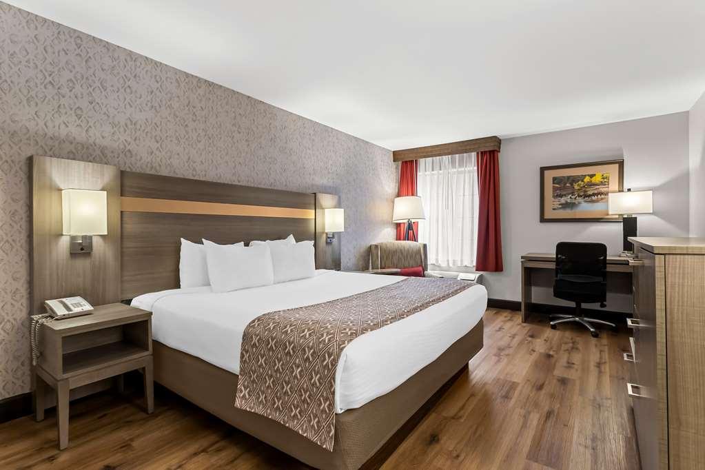 Best Western Moriarty Heritage Inn - photo 11