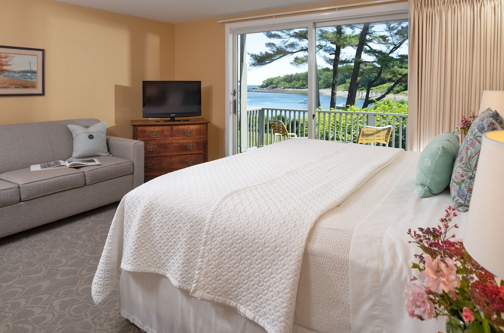 Dockside Guest Quarters & Restaurant - photo 34