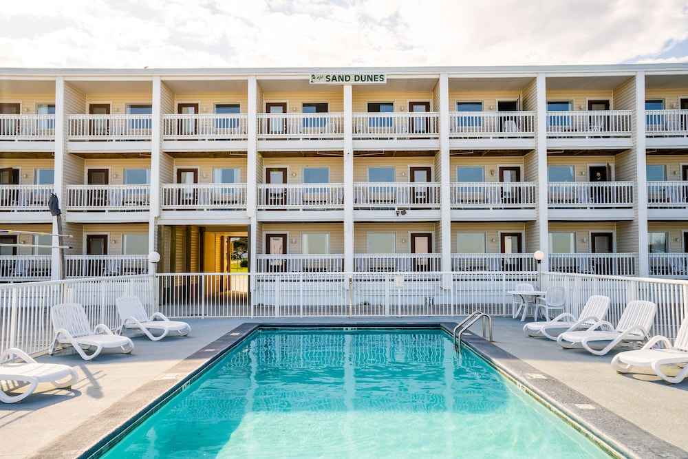 The Sand Dunes — hotel in Kure Beach