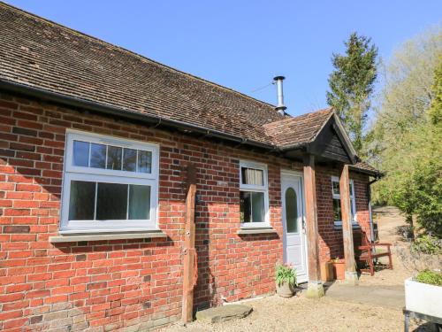 Grist Mill Cottage — 4-Star Luxury Hotel in Shaftesbury, United Kingdom