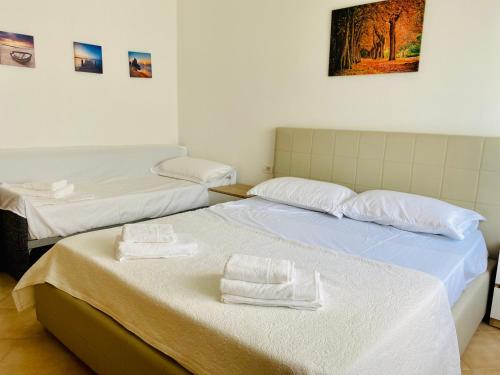 Family friendly apartments next to Premium Beach Hotel Golem in Golem, Albania