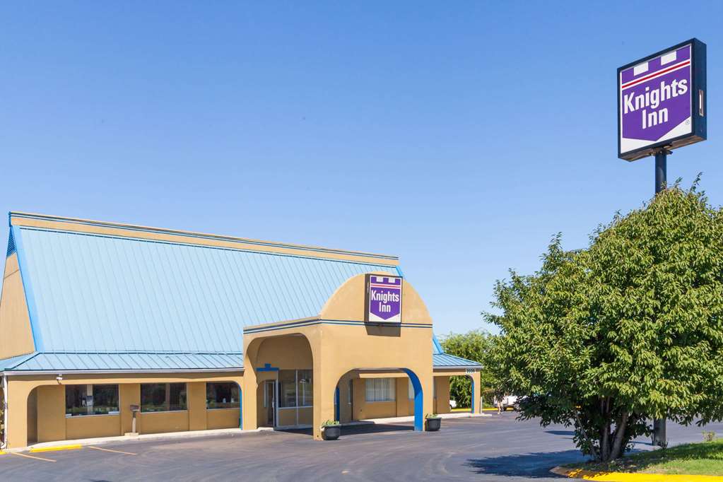 Knights Inn Murfreesboro - photo 2