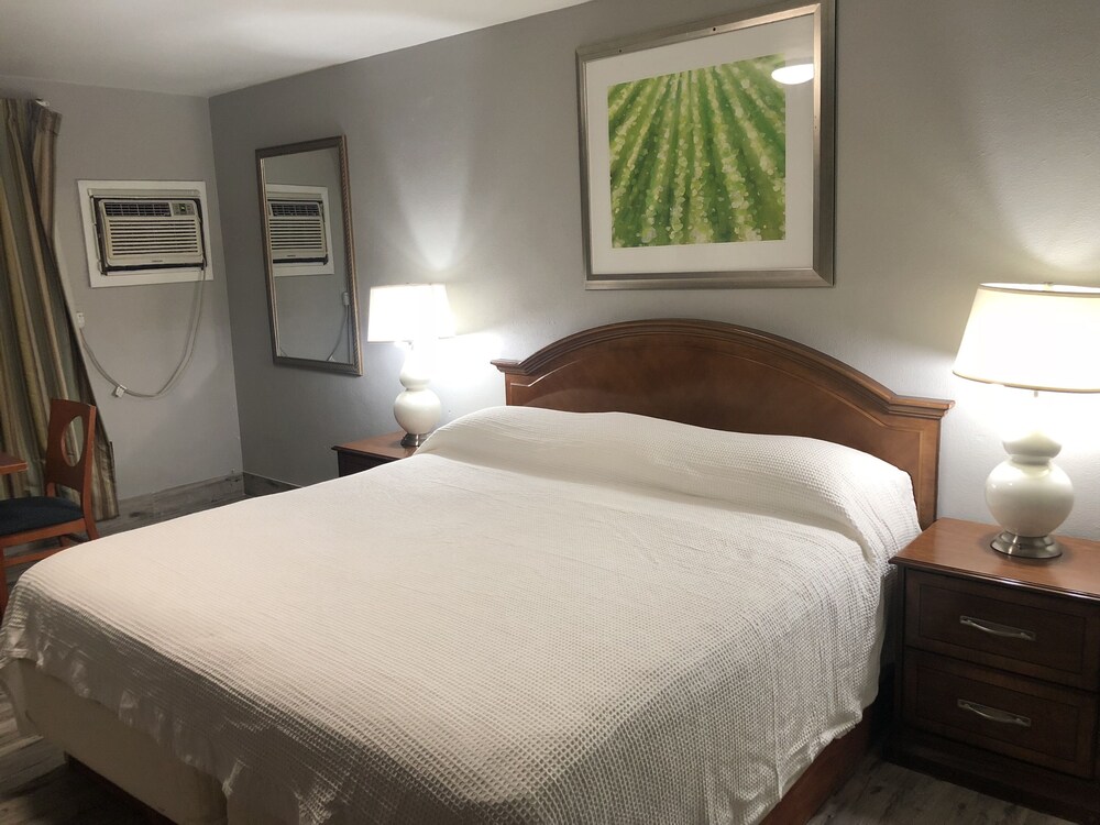 Bay Breeze Inn Bradenton Downtown - featured photo