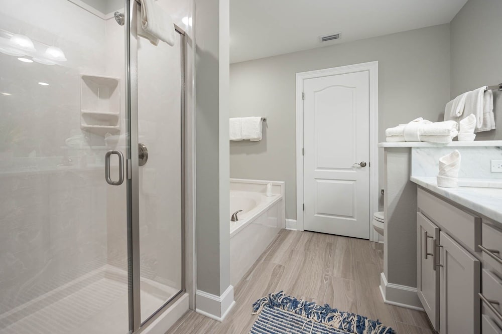 Phoenix Gulf Towers 806 2 Bedroom Condo - photo 14