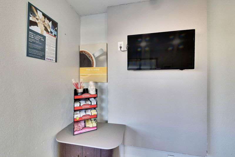 Motel 6 Austin TX Airport South - photo 28