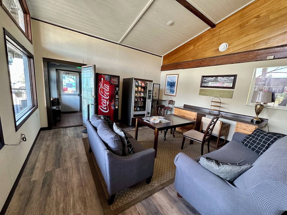 Alaska Angler's Inn - photo 7