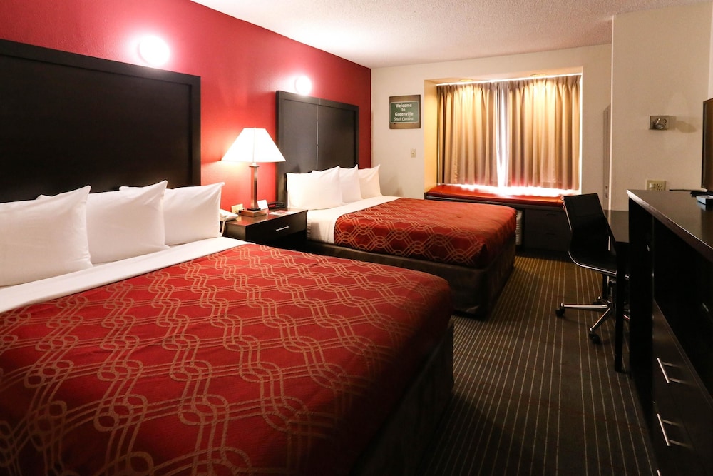 Greenville Pelham Inn by IHG - photo 9
