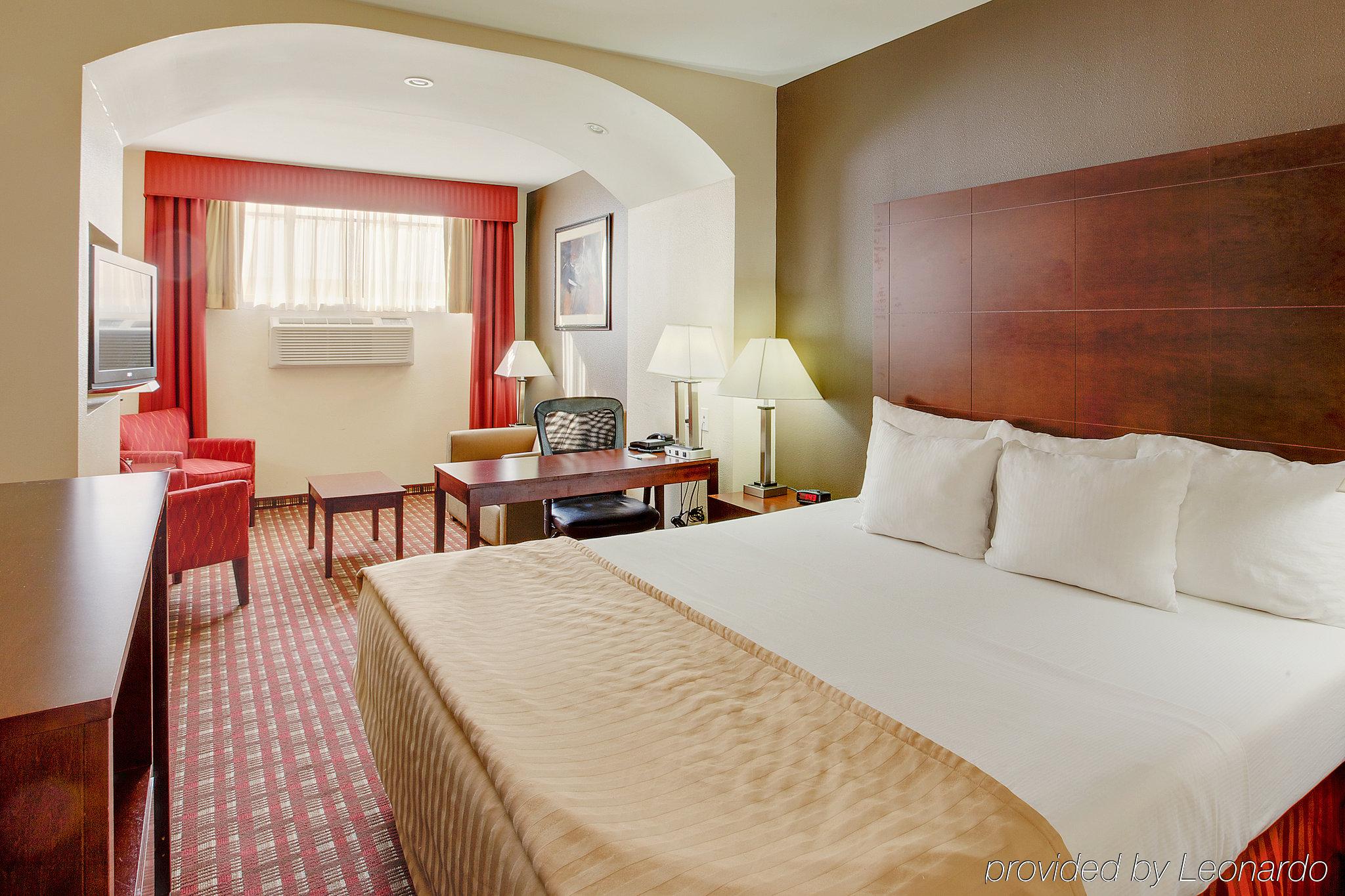 Jfk View Inn & Suites - photo 8