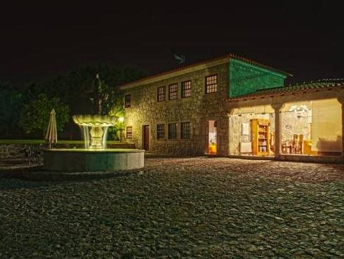 Casas Do Rio — Barcelos