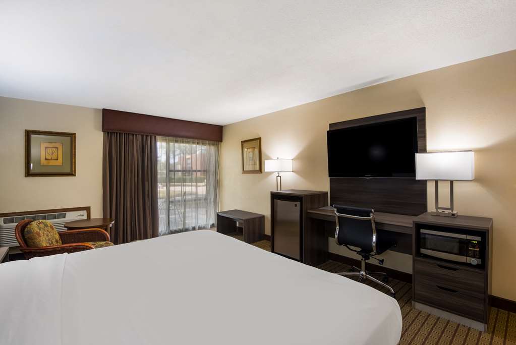 Best Western Prairie Inn & Conference Center - photo 19