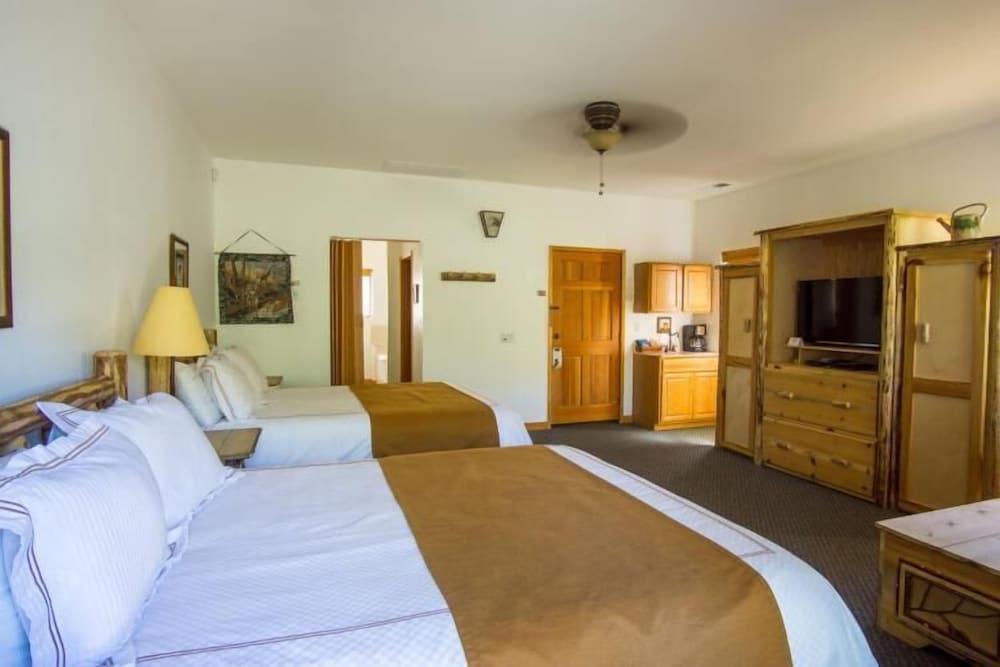 Double Eagle Resort & Spa - photo 11