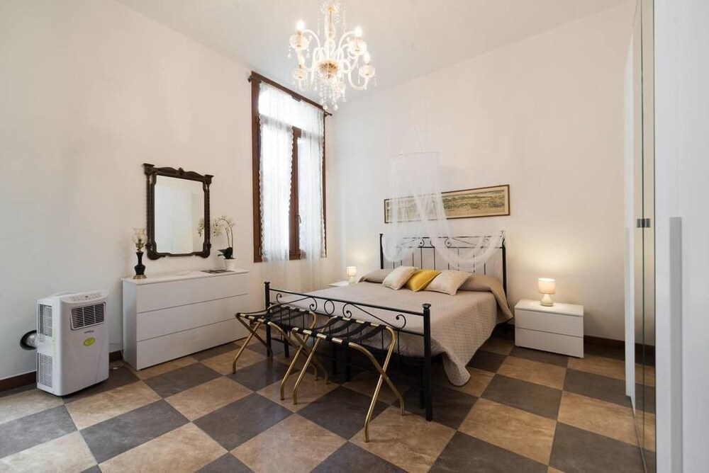 Ca Baglioni - last minute hotel in Venice