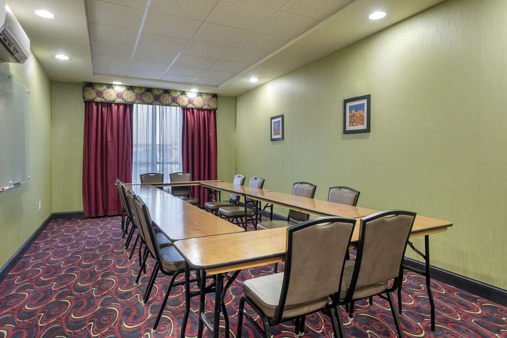 Comfort Inn & Suites West Artesia - photo 30