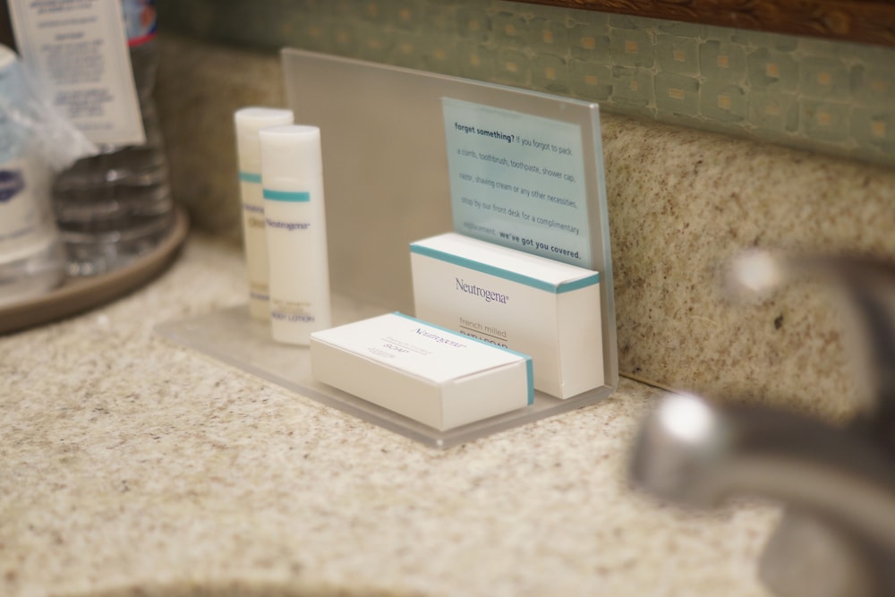 Bathroom amenities