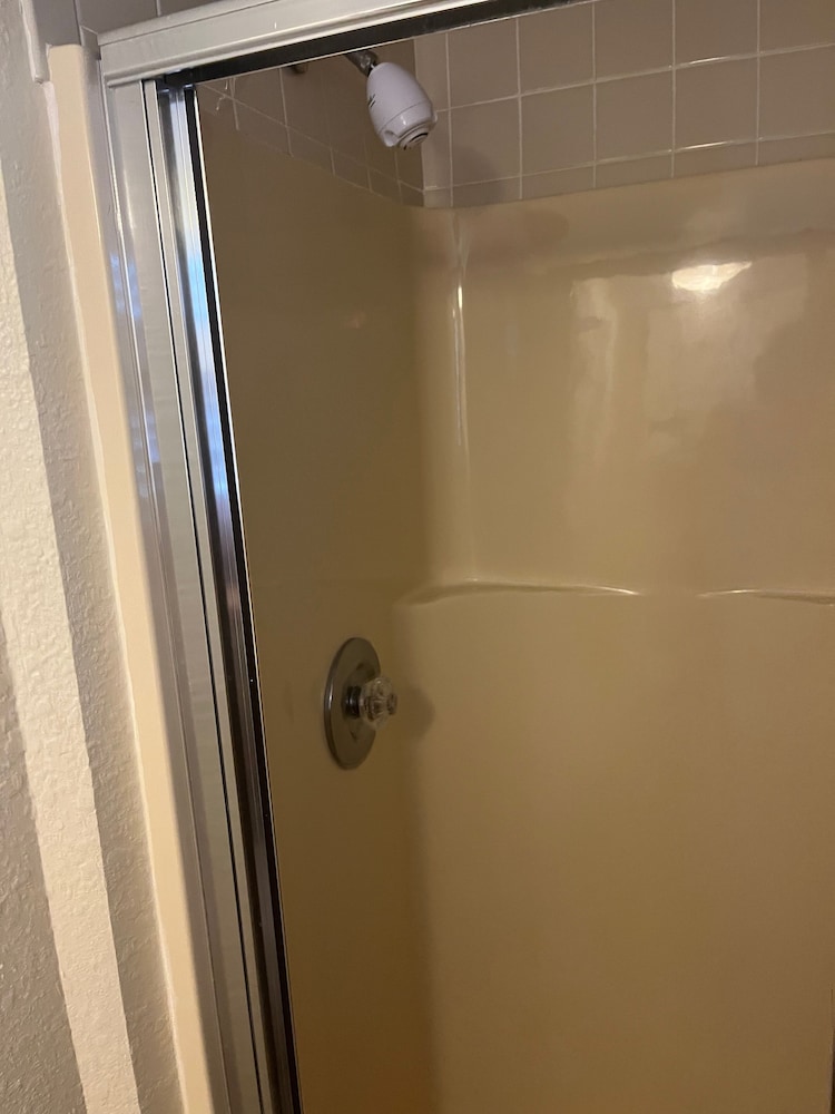 Mar Bay Motel &Suites - photo 44