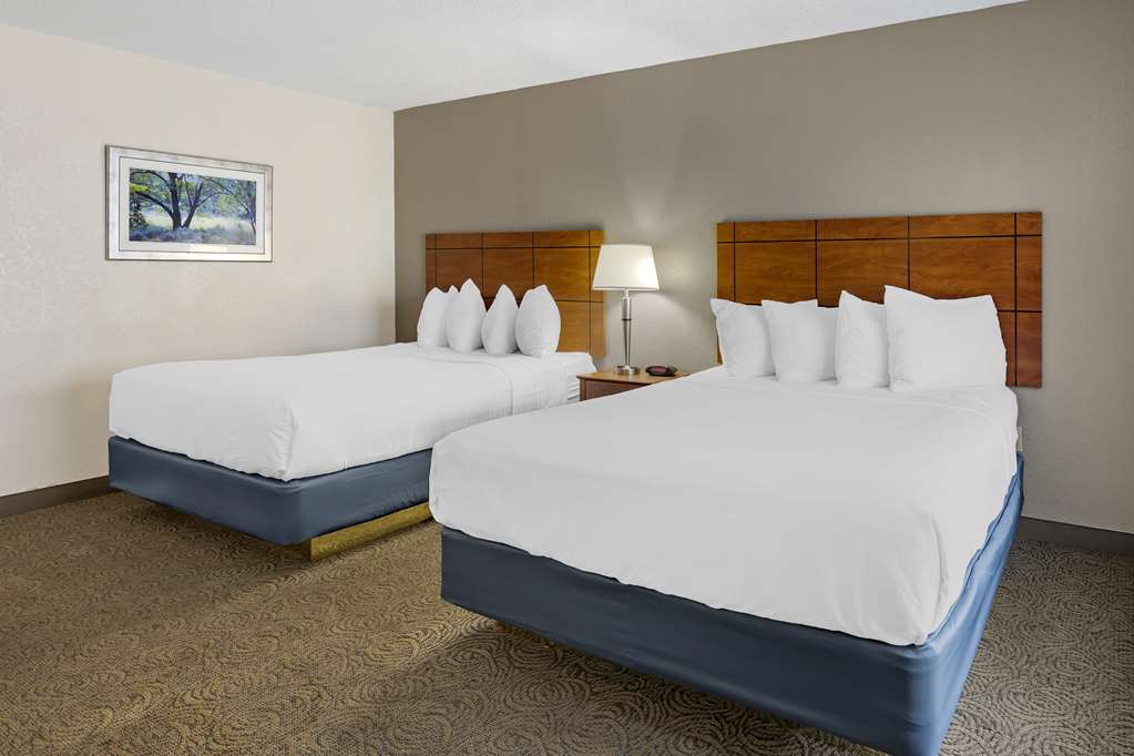 Best Western Thunderbird Motel - photo 11