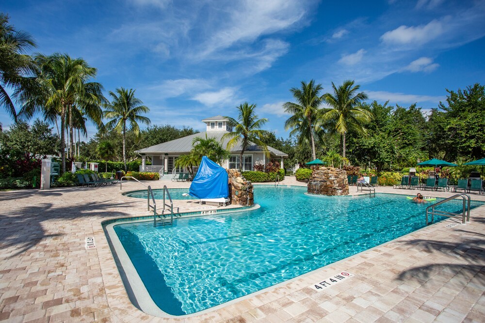 Messina Vacation Rental at Lely Resort. Spacious 3 BR 2 Bath Condo with Lake Views and Handicap Accessibility. Enjoy Community Pool Hot Tub and Proximity to Naples Beaches and Dining - photo 19