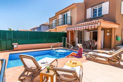 Meloneras Hills 16 With Pool by VillaGranCanaria — 4-Star Luxury Hotel in Maspalomas, Spain