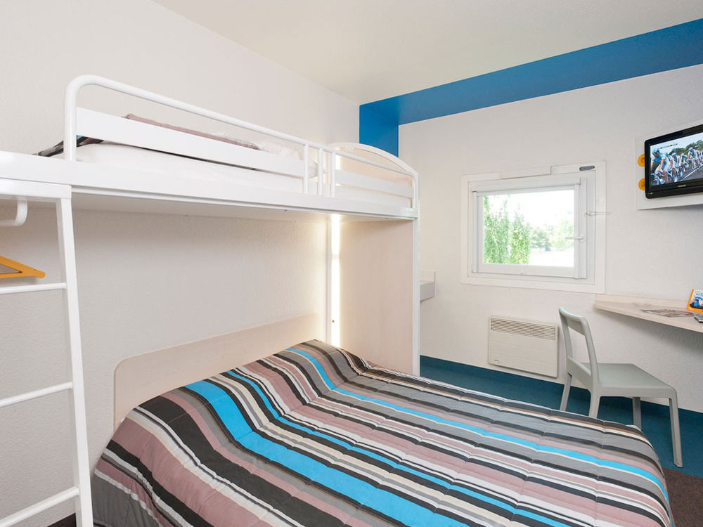 Hotel F1 Stains — hotel in Stains