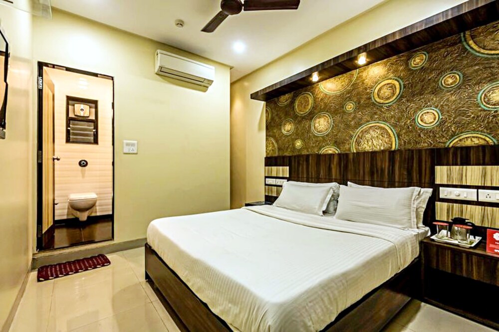 Hotel Shambuji - last minute hotel in Mumbai