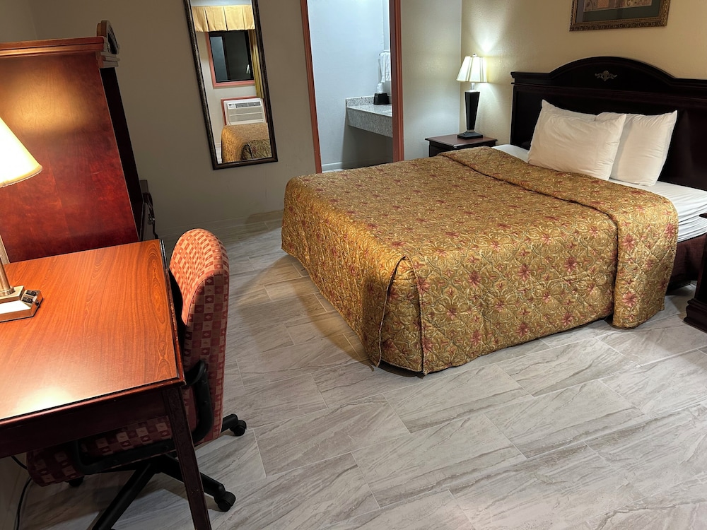 Howards Inn Motel - photo 12