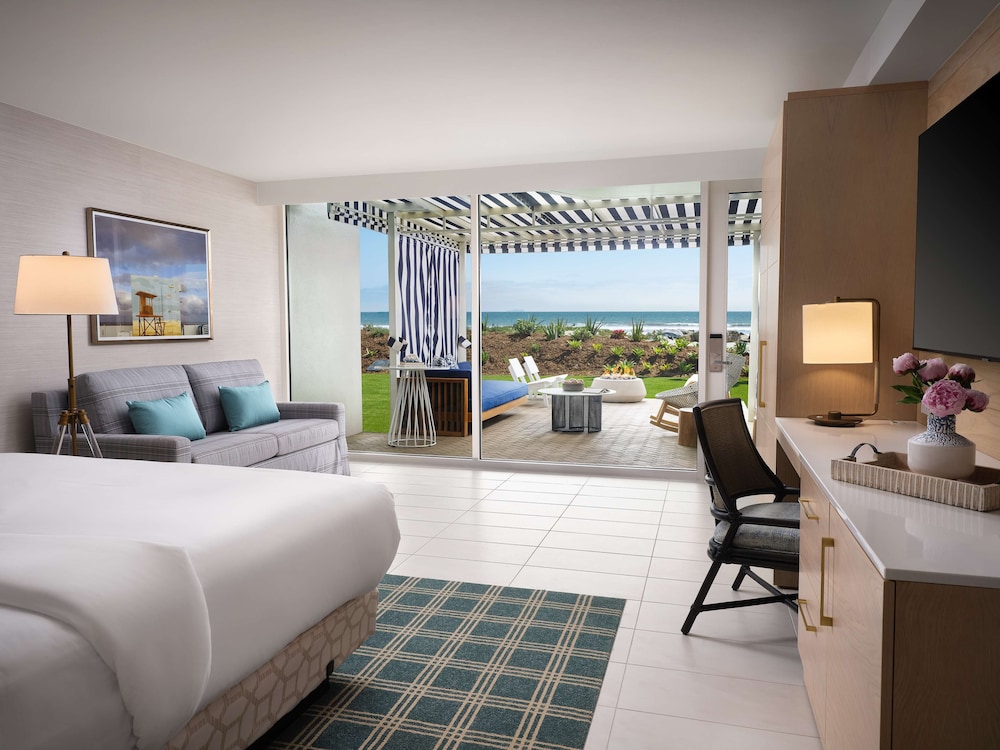 Hotel del Coronado Curio Collection by Hilton - photo 8
