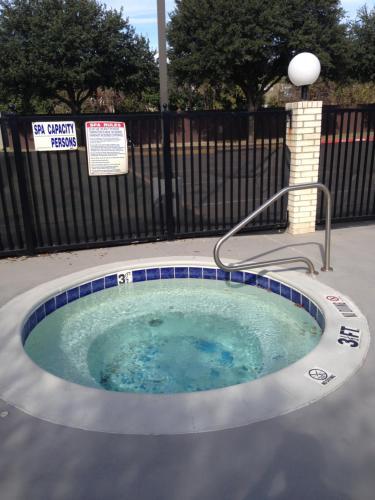 Mesquite Inn & Suites - photo 26