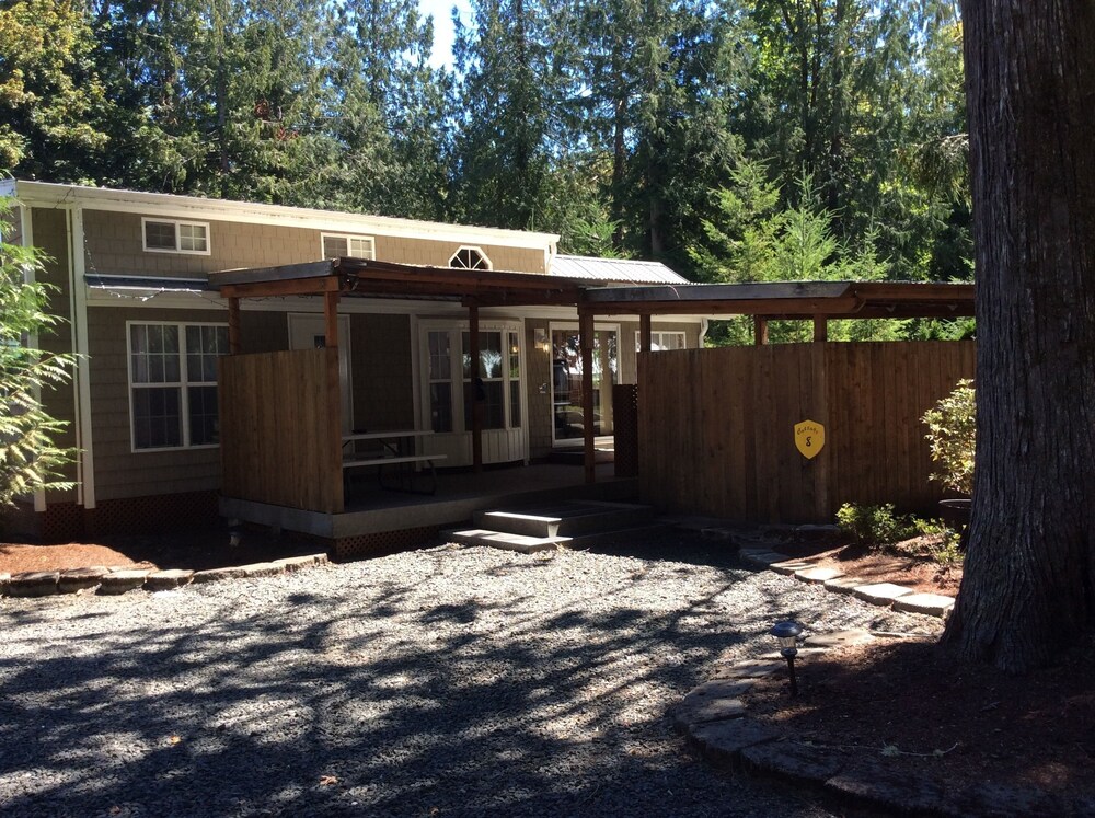 Robin Hood Village Resort - photo 23
