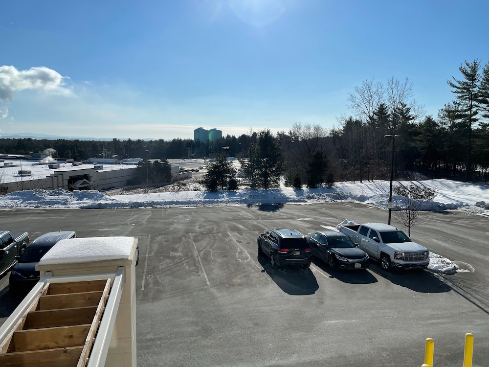 Home2 Suites by Hilton Queensbury Lake George - photo 27