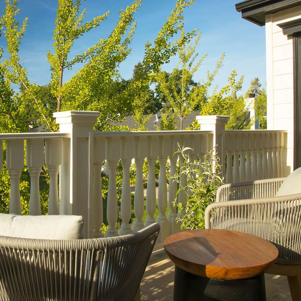 MacArthur Place Hotel & Spa - photo 10
