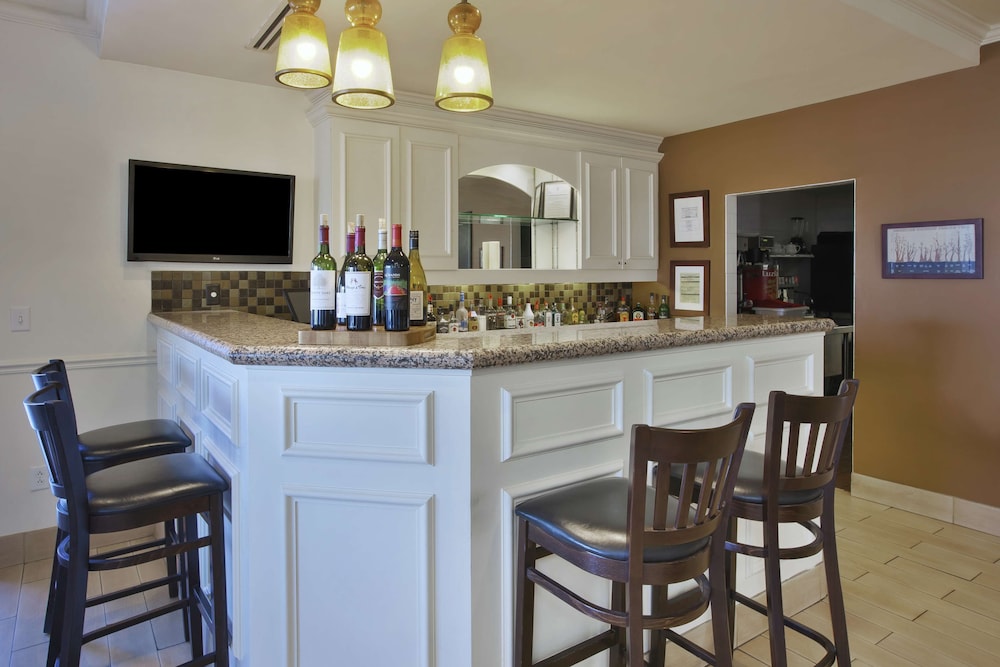 Hilton Garden Inn Wichita - photo 28