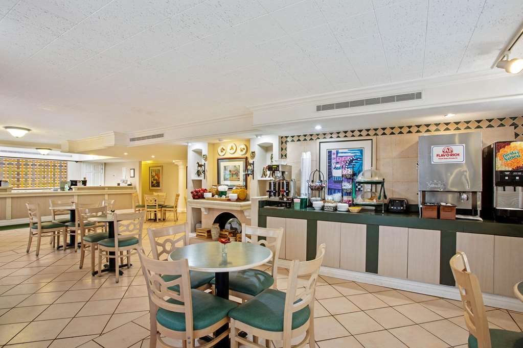 La Quinta Inn Lexington Horse Park - photo 62
