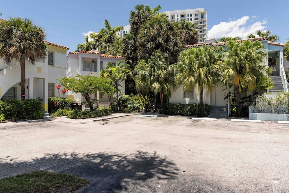 Miami River Inn by Renzzi - photo 73