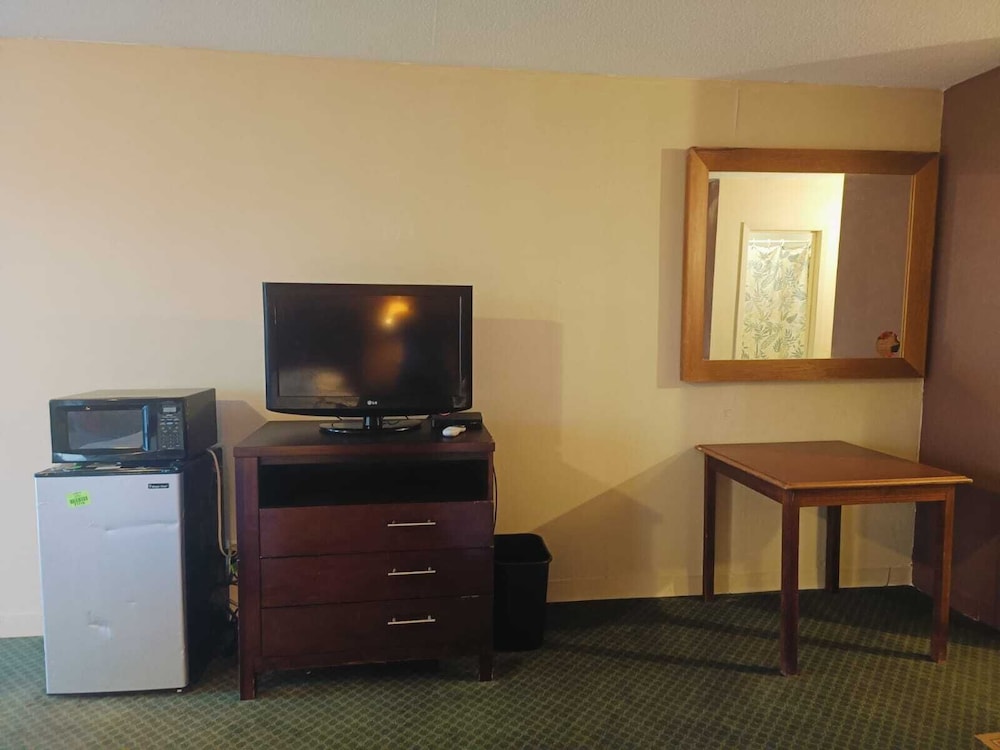 Grumpys Motor Inn Flatonia - photo 15